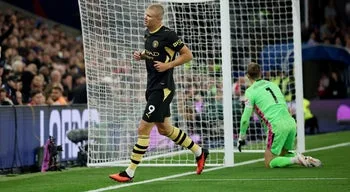Manchester City goleia por 4-1 na visita ao Crystal Palace