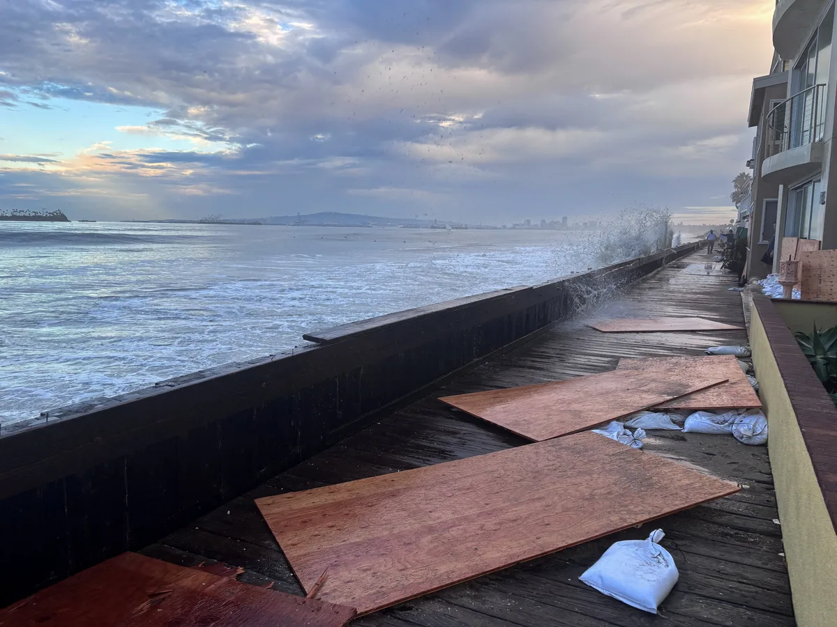 Un “súper” El Niño amenaza California: qué deben hacer los residentes antes de las tormentas