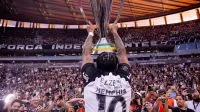 Neto detona Memphis após saída do Corinthians: “Não suporto esse cara”