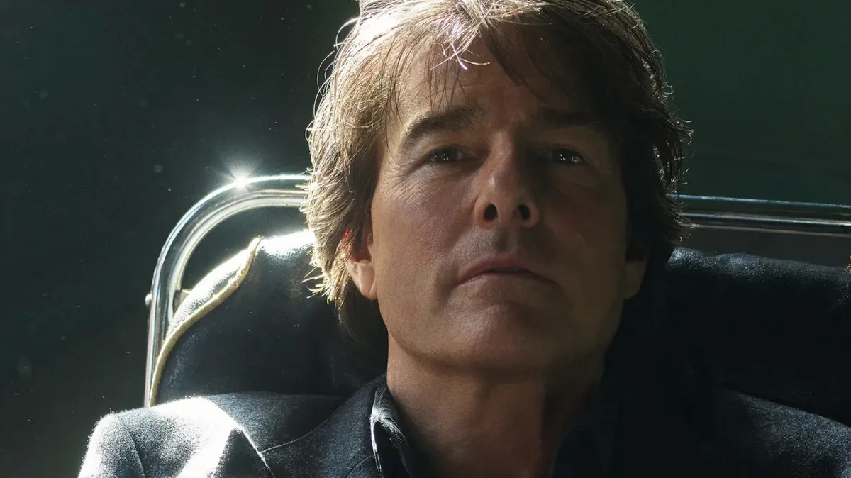 Tom Cruise posó en jeans y camisa desabrochada para la tapa de G.Q y fue furor