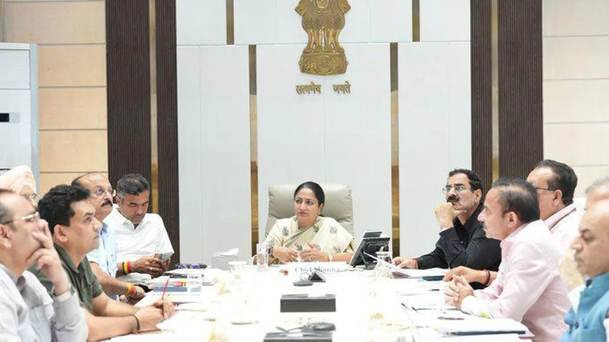 Cabinet approves new industrial policy with focus on non-polluting sectors