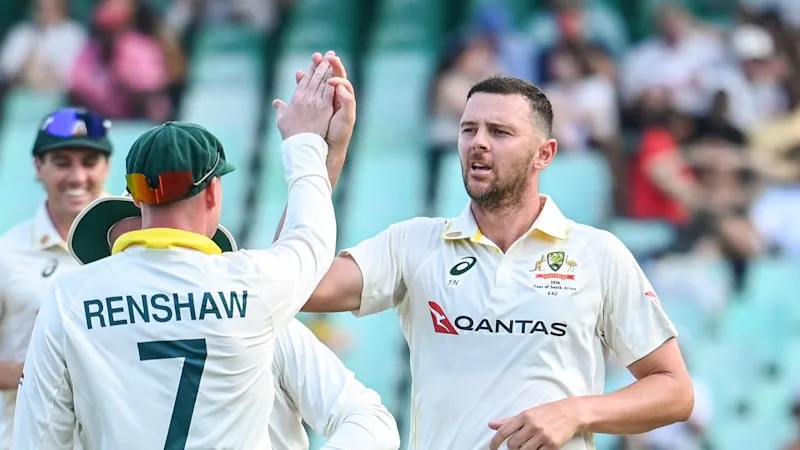 Australia vs South Africa LIVE: Smith takes brilliant catch to snare Bavuma as Proteas lose third wicket