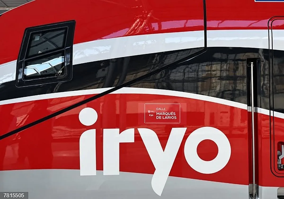 Málaga viajará a 300 kilómetros por hora: Iryo bautiza un tren como 'Calle Larios'