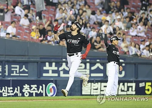 kt 힐리어드, 둘째 출산으로 경조 휴가…"가장 역할 다하길"