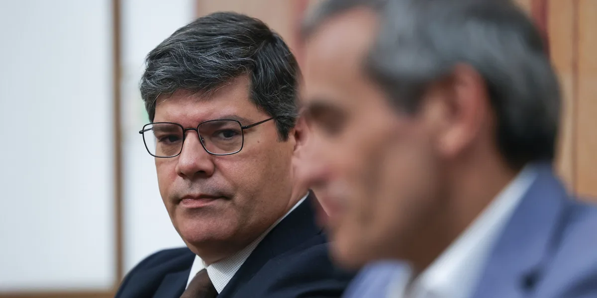 Custo de vida: PS acusa Chega de dar "ponto de fuga" ao Governo