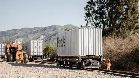 Parallel erhält 100 Millionen US-Dollar für batterieelektrische Güterwagen