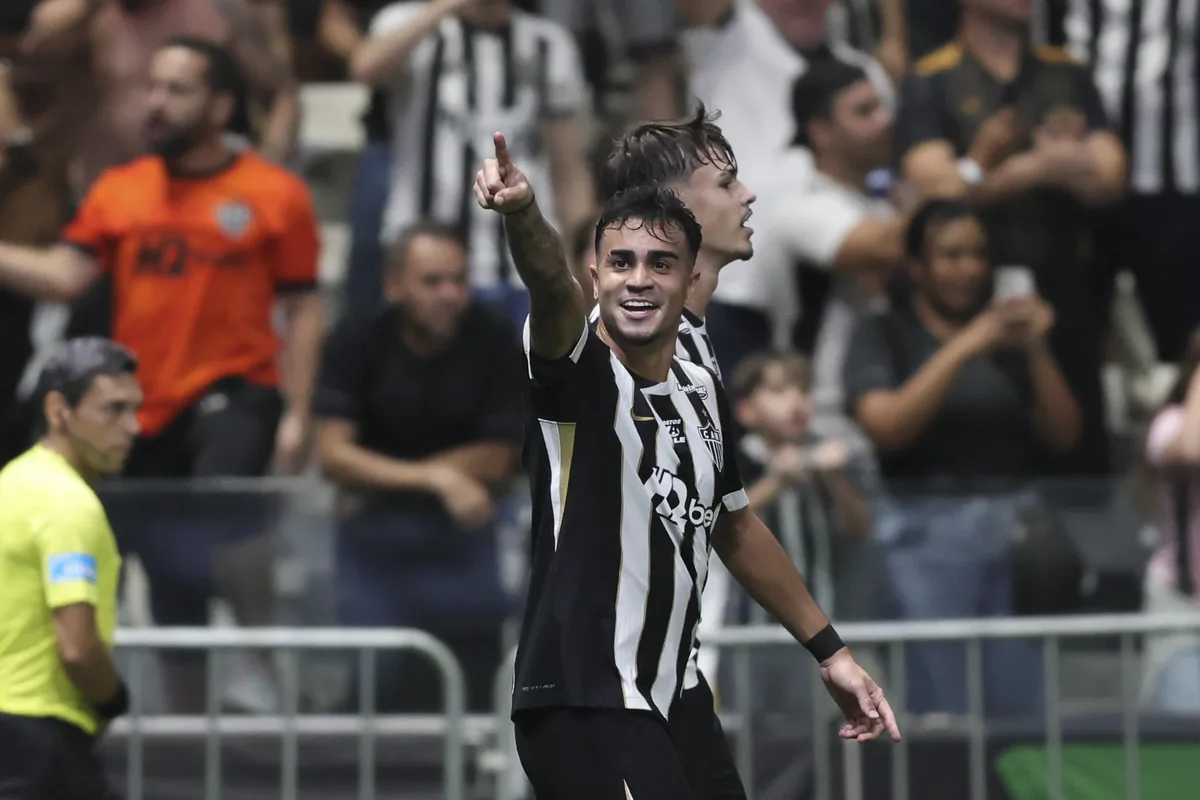 Reinier exalta papel de Domínguez e relembra polêmica no Atlético-MG: "Difícil de dormir"