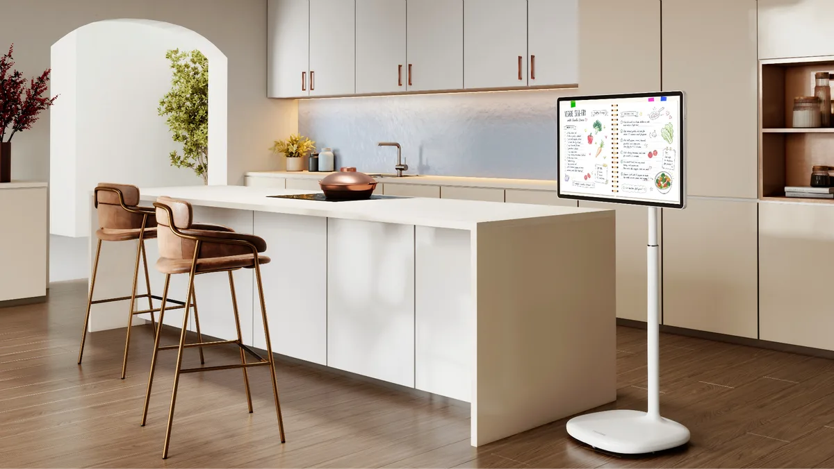 Hisense built a giant 32-inch touchscreen that follows you into every room — where to buy