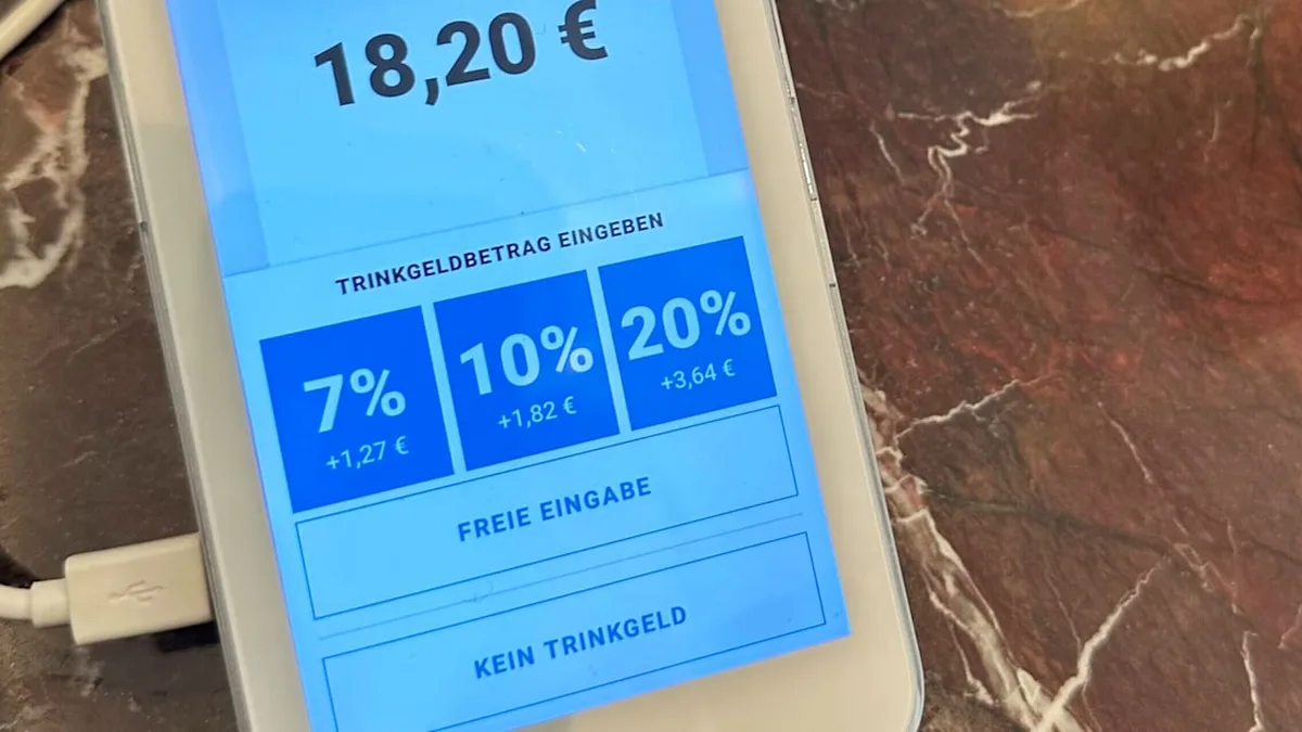 Druck an der digitalen Kasse - So wehren Sie sich gegen Trinkgeld-Tricks