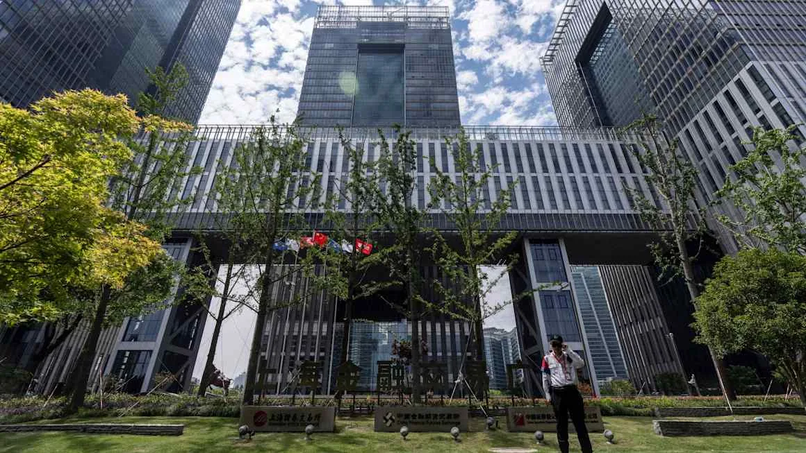 Shanghai’s answer to Nasdaq outstrips Hong Kong amid Chinese tech frenzy