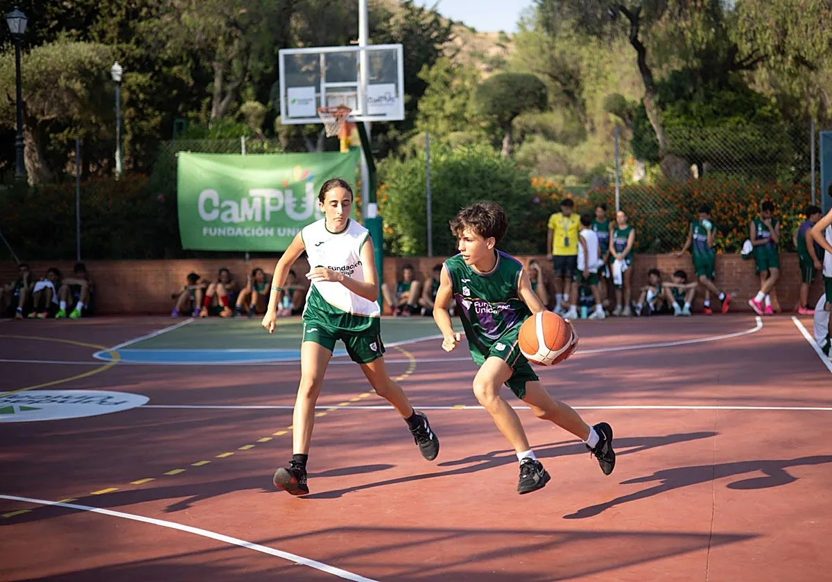 Los Campus de la Fundación Unicaja despiden el verano con casi 6.700 jóvenes