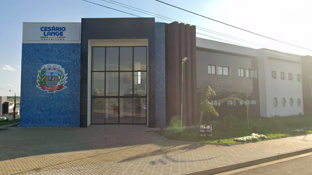 Justiça mantém condenação de secretário e diretora de Cesário Lange por aprovarem 134 projetos de autoria própria