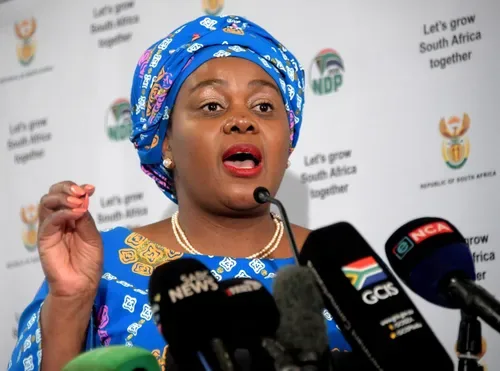 Over R498 million paid out in TRC reparations, says Justice Minister Kubayi