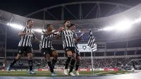 Presidente do Botafogo critica Textor e revela planos de reestruturação
