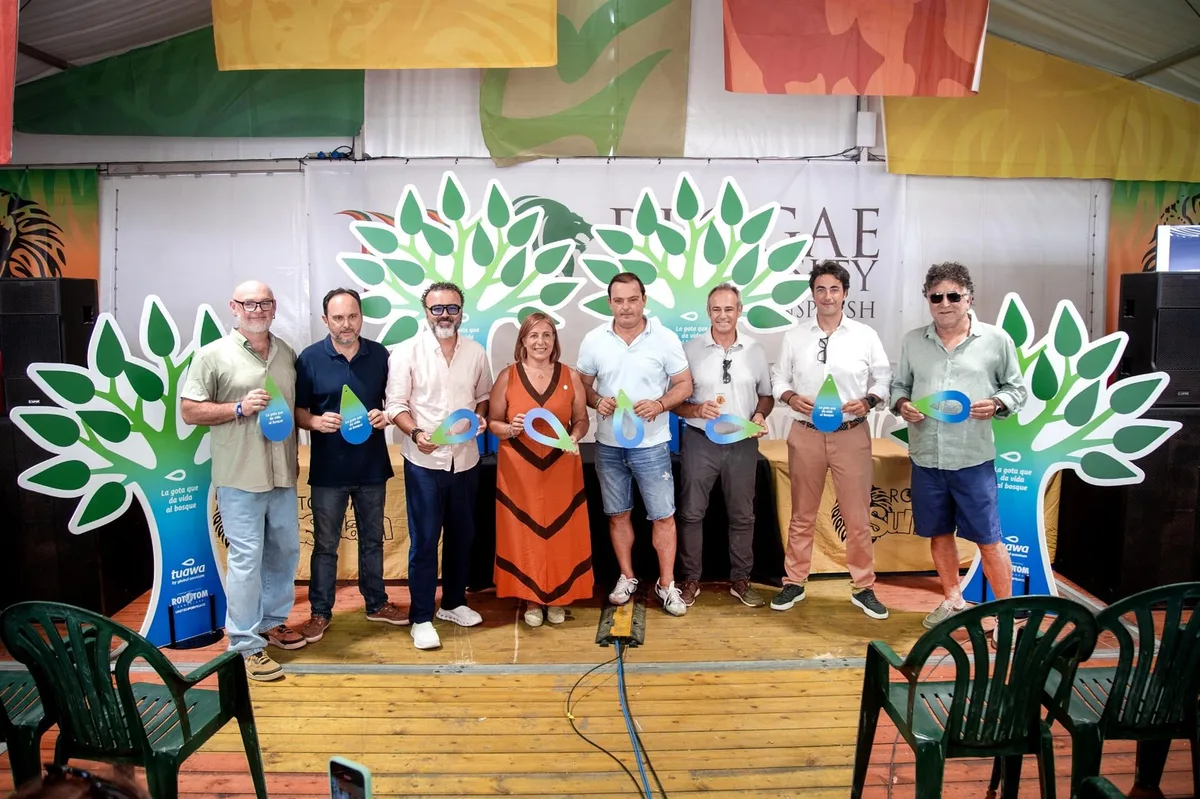 Tuawa y Rototom ahorran al planeta 3,2 millones de botellas de plástico y más de seis millones de litros de agua