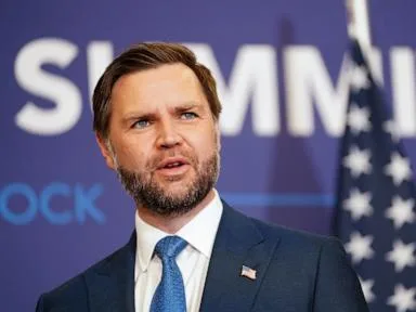 Some GOP Jews concerned about Vance's Israel remarks