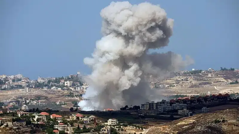 Israel mata três crianças e segue ofensiva no Líbano mesmo após cessar-fogo