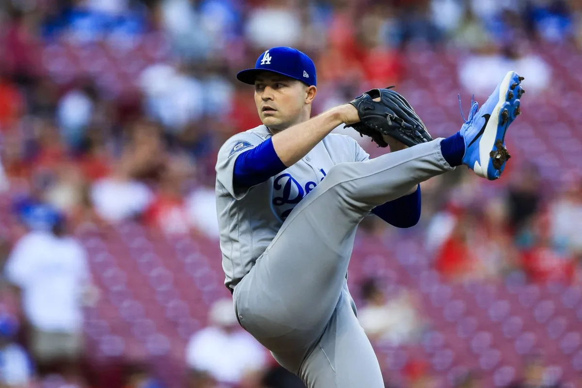 Tarik Skubal silences Reds as Dodgers clinch 14th straight playoff berth
