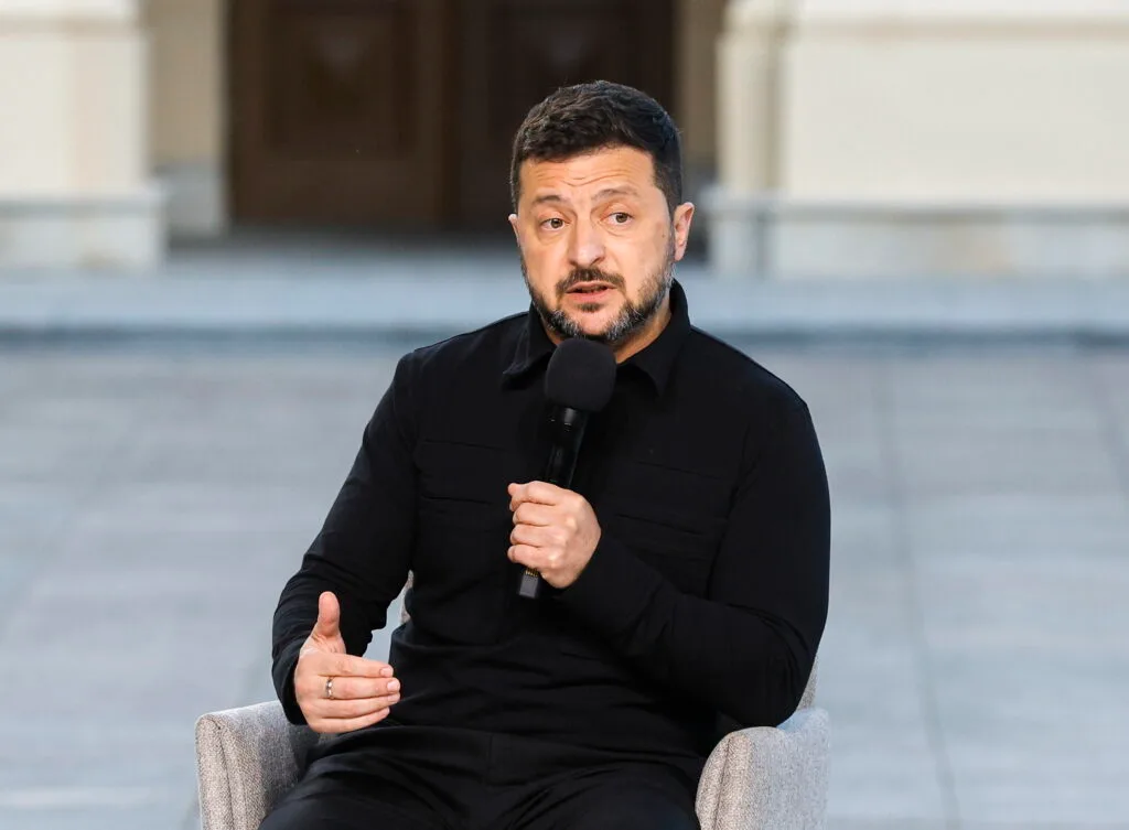 Zelensky furioso com acordo EUA-Rússia no diesel