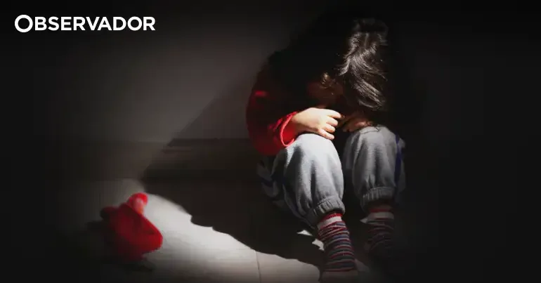Detido homem no Montijo por crimes de pornografia de menores