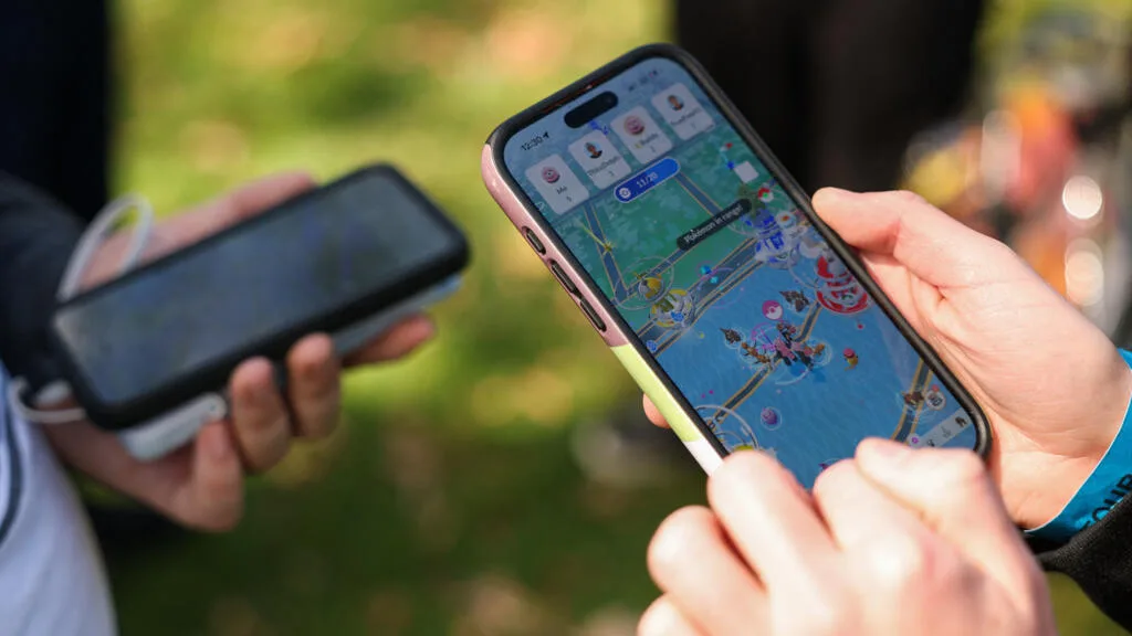Le Japon fête les dix ans du jeu mobile Pokémon GO