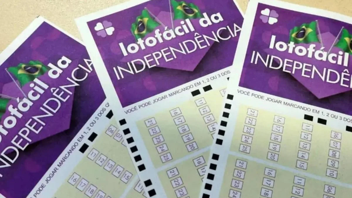 Lotofácil da Independência sorteia prêmio de R$ 300 milhões em novo horário nesta terça-feira (15); veja até que horas apostar