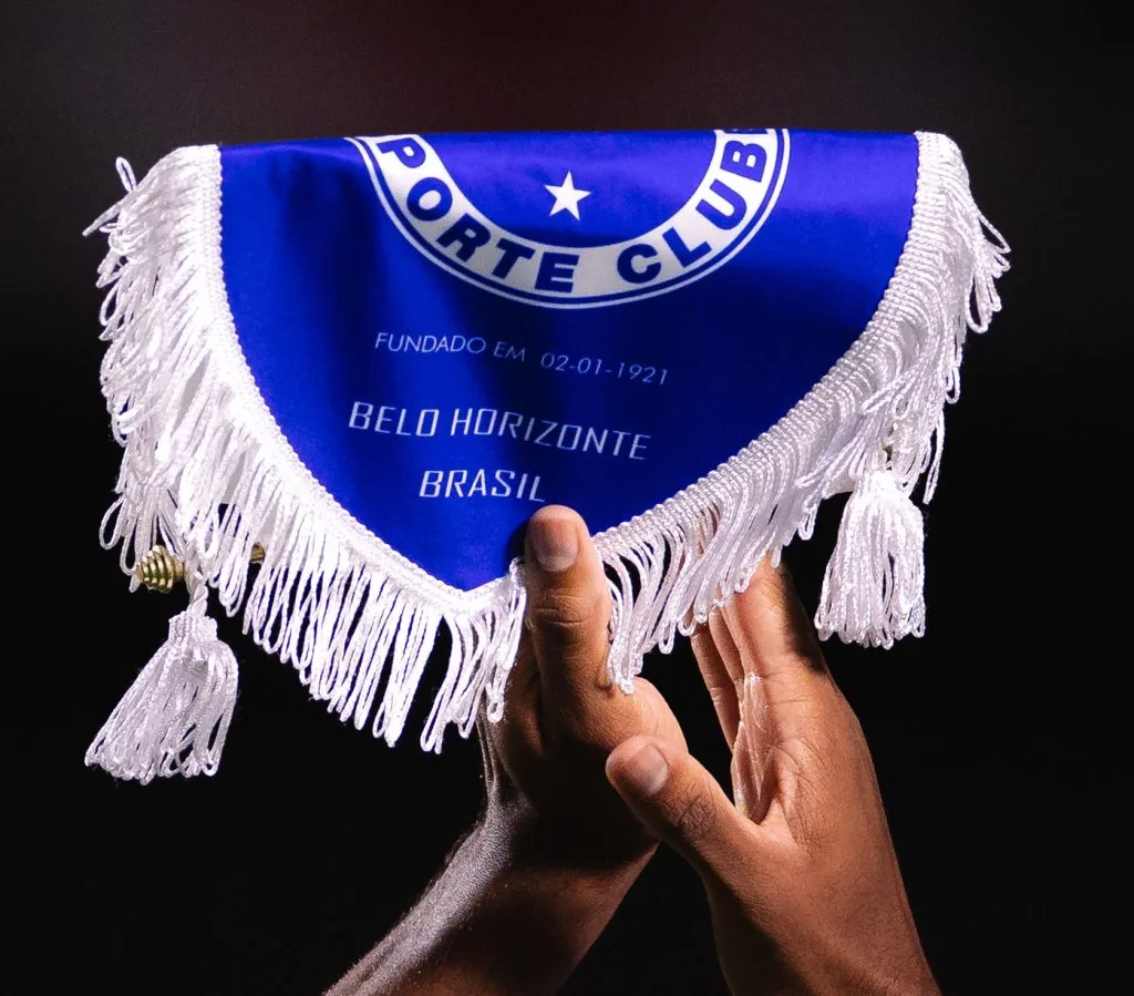 “Novo Busquets”? Joia do Cruzeiro entra na mira do Bayern de Munique