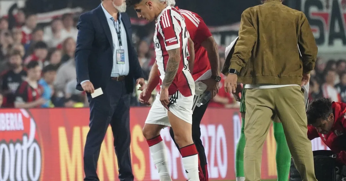 River y un arranque fatal ante Huracán: lesión de Thiago Almada, gol del Globo y las lágrimas del pibe Tobías Andrada al pedir el cambio