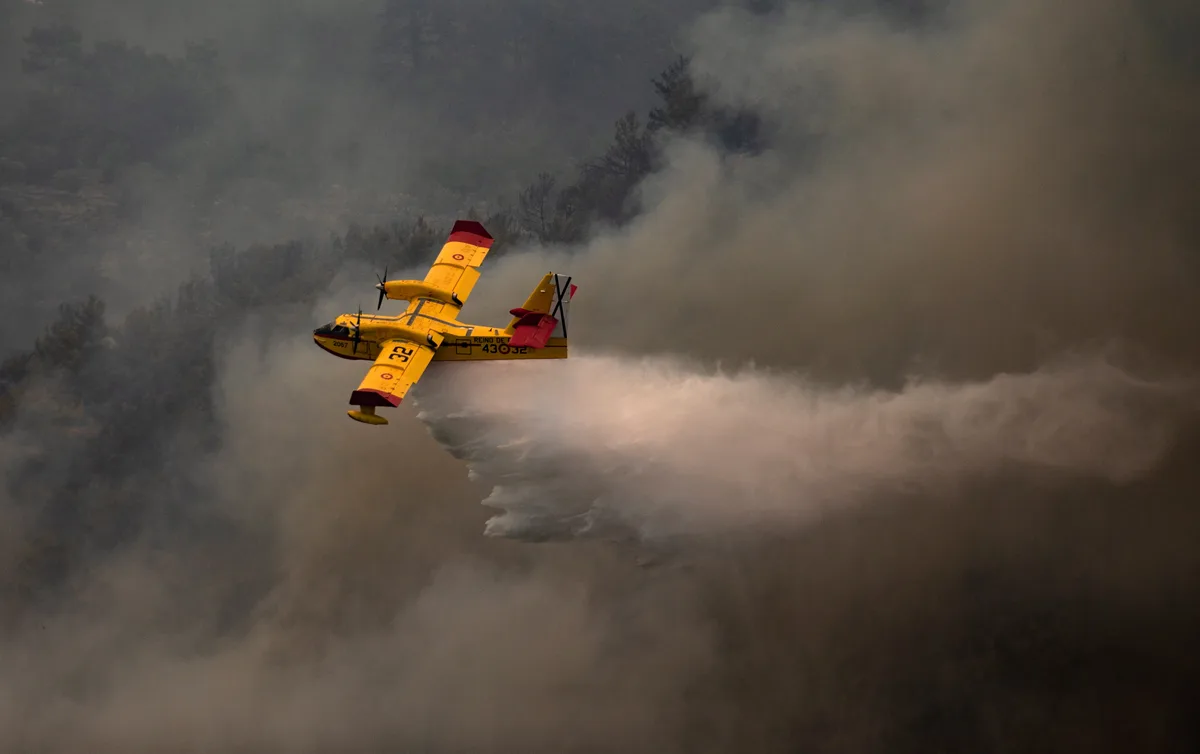 Muere un militar del Ejército del Aire que estaba desplegado en la lucha contra los incendios en Santiago