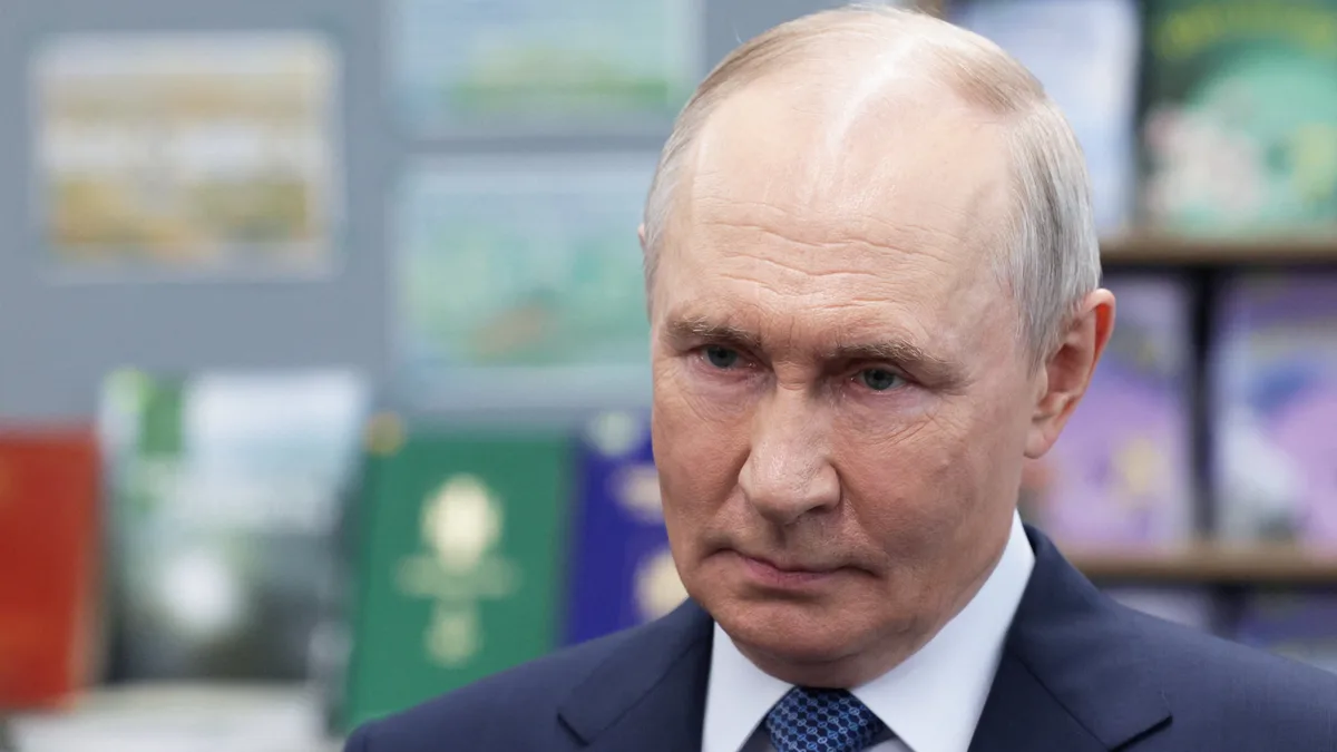 Khodorkovsky Says Ukraine Drone Strikes Are Straining Russia’s Fuel Supply