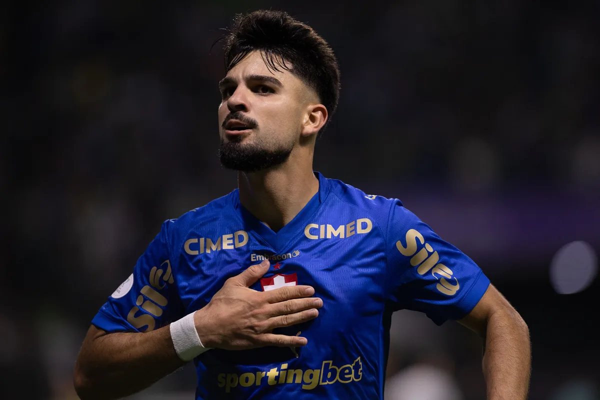 Flaco López fica perto de superar seu melhor ano e tem renovação de contrato acertada no Palmeiras