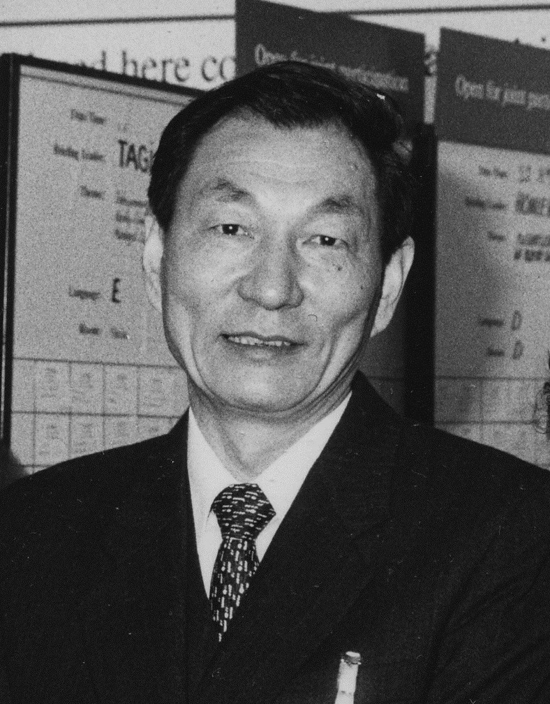 Quem foi Zhu Rongji, primeiro-ministro chinês e liderança histórica do partido?