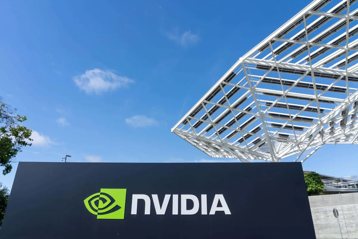 FTSE 100 drifts lower as eyes turn to Nvidia