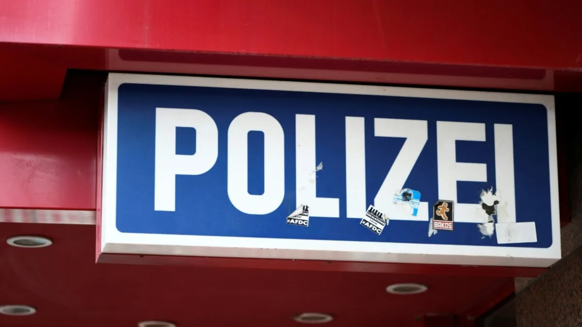 Nach Flucht vor Schusswechsel: Polizistinnen in Nordrhein-Westfalen keine Beamte mehr