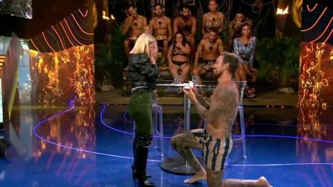 La 1 (10,8%) amarga el récord de 'Supervivientes' (10,4%) ganándole el 'prime time'