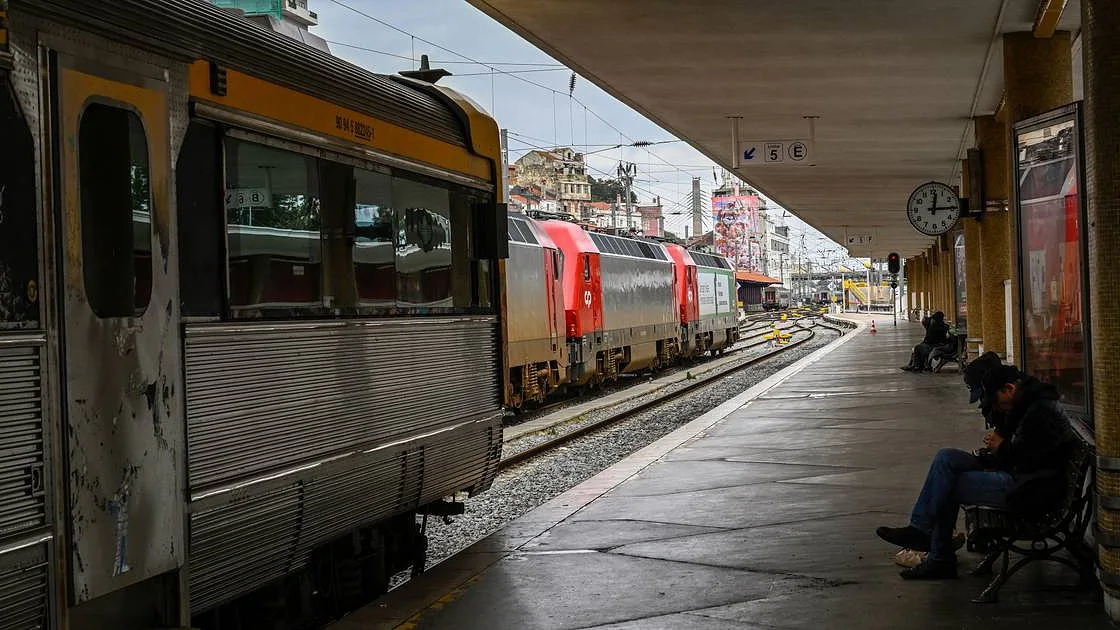 Regulador recomenda ao Governo abertura da ferrovia à concorrência e entrada de novos operadores