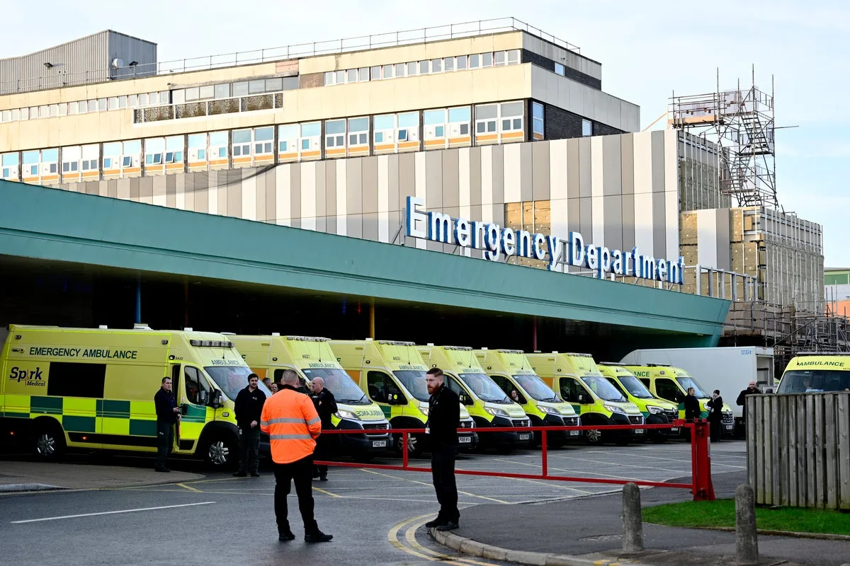 Senior NHS surgeon suspended for telling Jews to ‘shove your prophets up your stinky ass’
