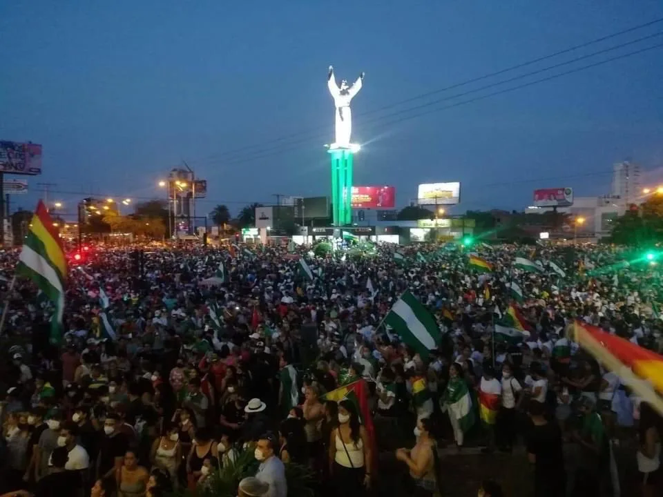 Este vizinho do Brasil vai ter a maior queda de PIB na América Latina em 2026, segundo o FMI