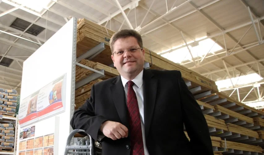 Cashbuild hit by tough trading conditions