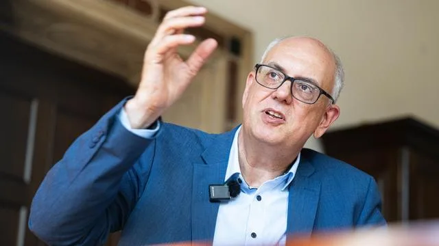 Vermögensteuer: Bovenschulte will Vermögensteuer für Superreiche