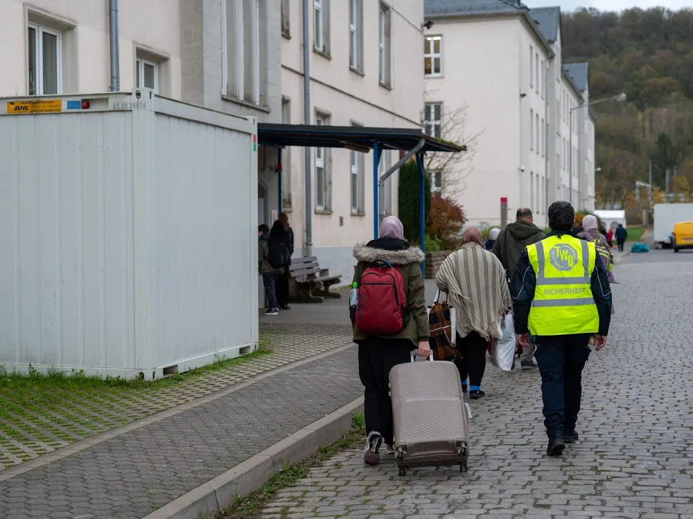 Gutachten zu Asylrecht: Asylsuchende haben mindestens Anspruch auf „Bett, Brot und Seife“
