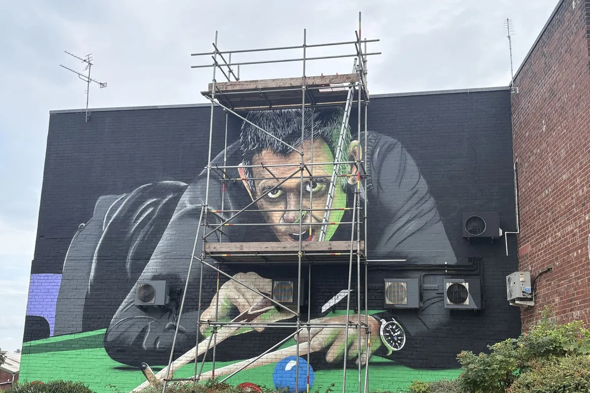Scaffolding put back up at site of viral Ronnie O’Sullivan mural