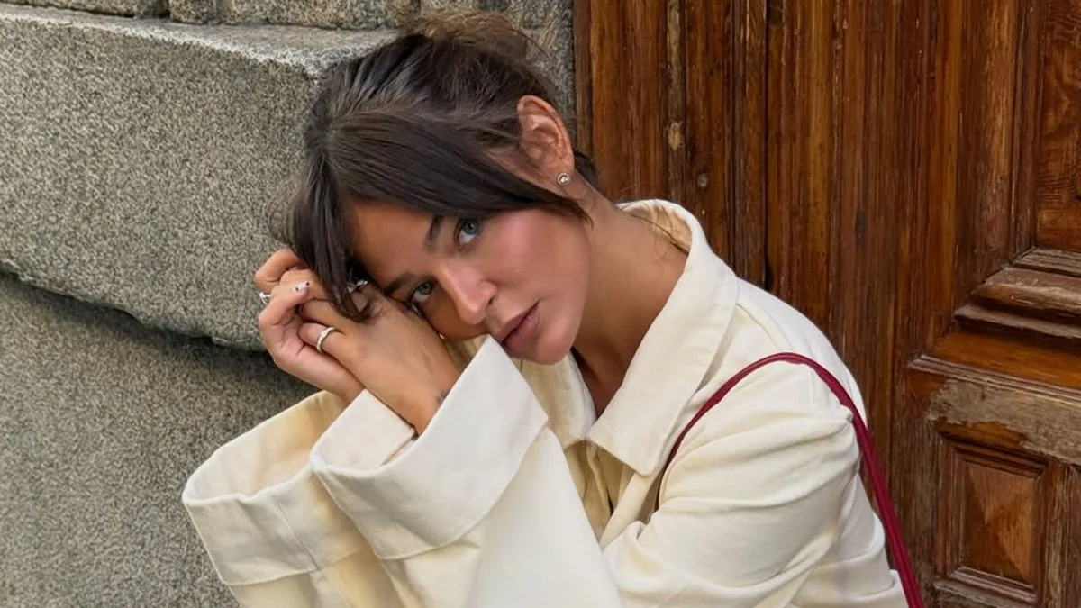 Paola Rivera, psicóloga, sobre la rutina de autocuidado de Laura Escanes: "Cuidar nuestra piel es también una forma de cuidarnos emocionalmente"