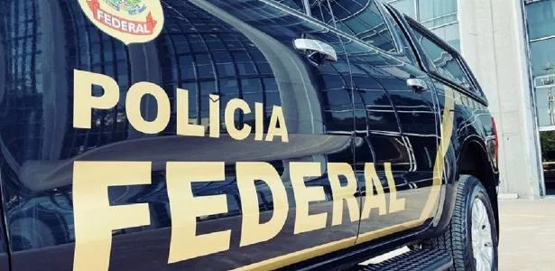 PF apura desvio de 20 toneladas de livros destinados a escolas do PI e MA