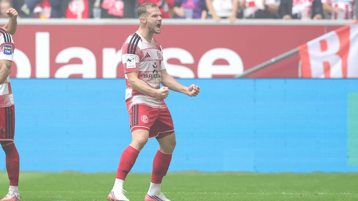49.325 beim Derby in Düsseldorf - Hottmann ballert Spitzenreiter MSV ab