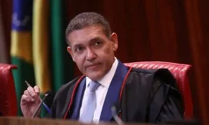 ‘Exército do Lula’ sai do ar e só pode voltar após 48 horas, decide presidente do TSE