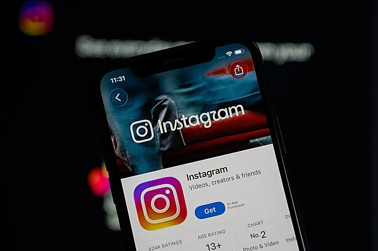 La UE propone prohibir las redes sociales a los menores de 13 años