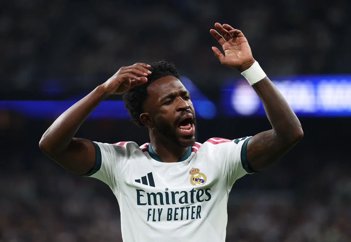 Vinicius Junior soma só três expulsões diretas em nove anos de Real Madrid; confira detalhes