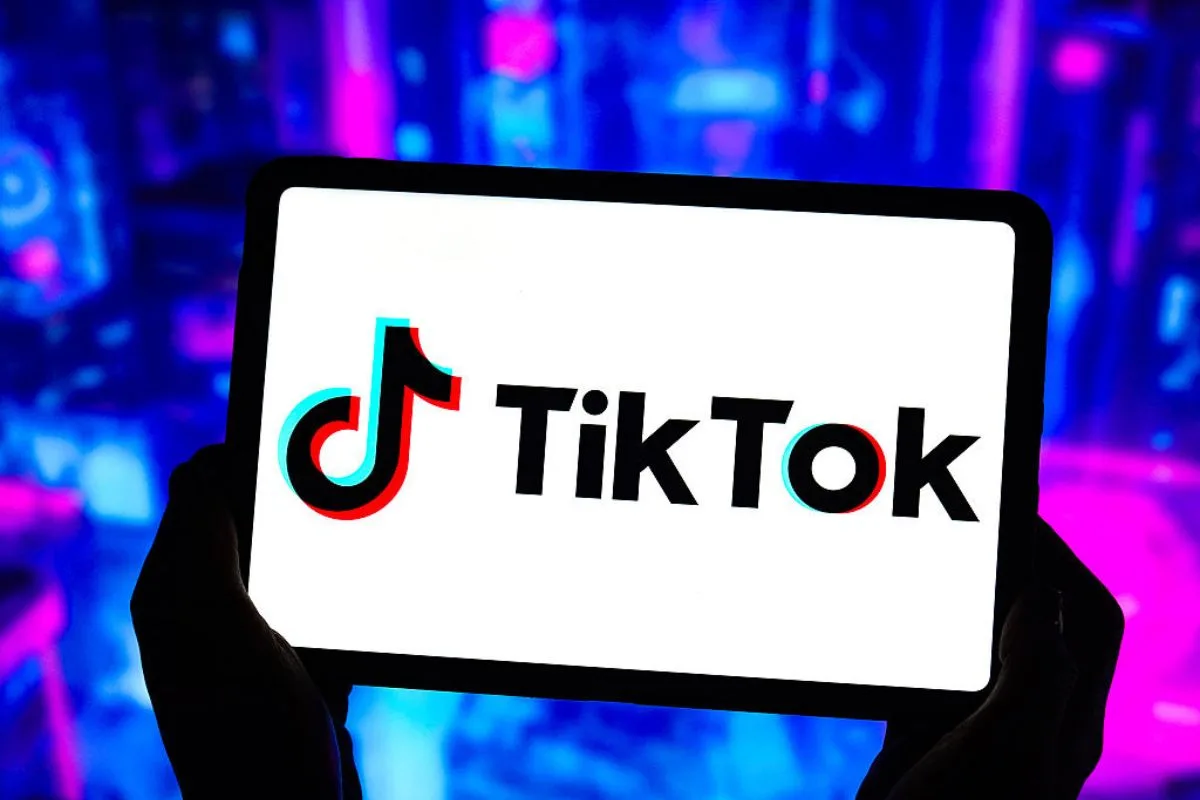 TikTok é multado em R$ 153,7 milhões por falhas com dados de crianças