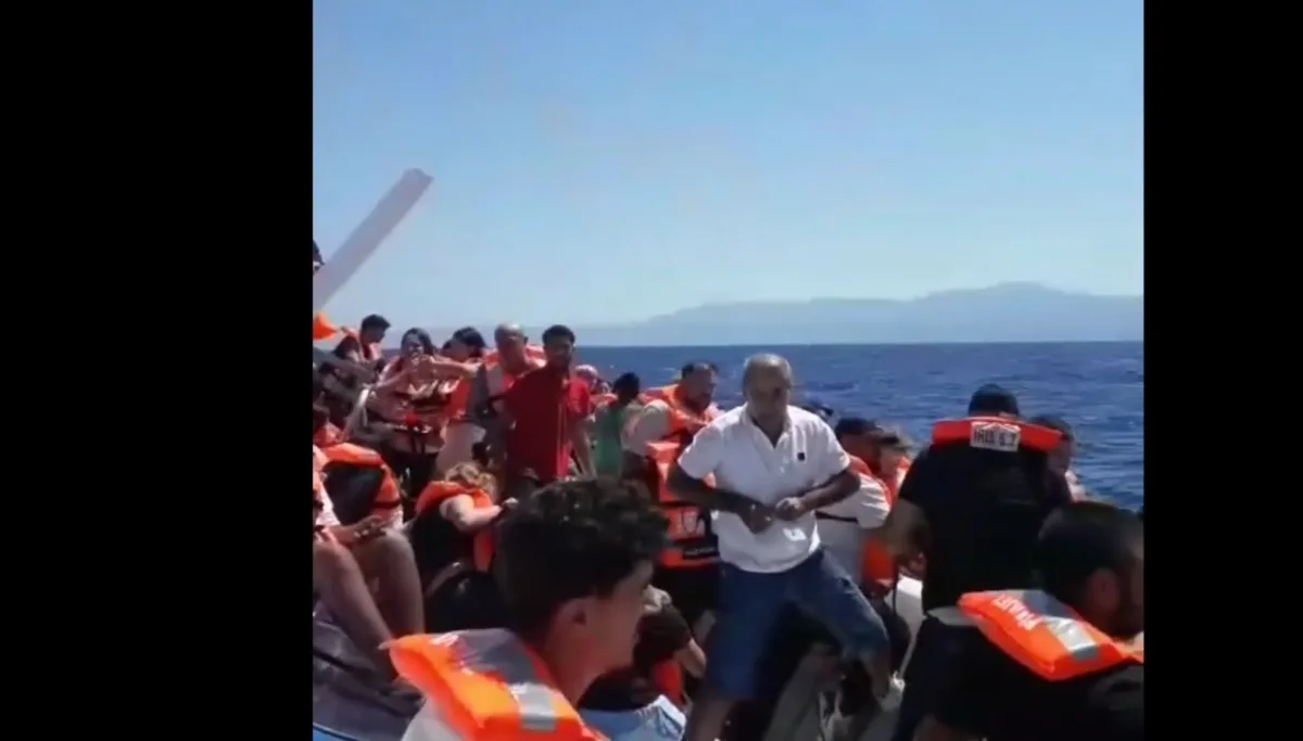 Naufraga un ferry con capacidad para 270 personas naufraga en el norte de Chipre y las autoridades informan de que "hay muertos"